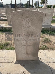 BAGHDAD (NORTH GATE) WAR CEMETERY - MACLEAN, D J
